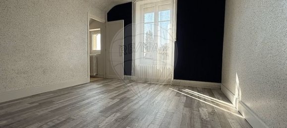 3 bedrooms House in Cosne-Cours-sur-Loire, France No. 355282 11