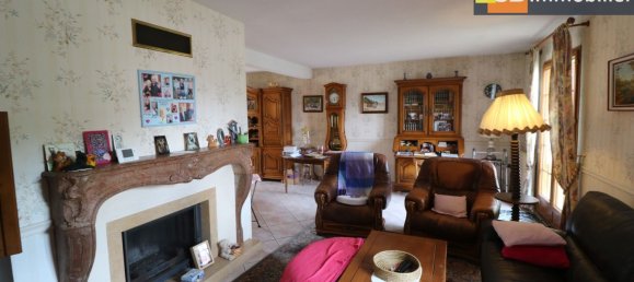 4 bedrooms House in Chaussin, France No. 190732 12