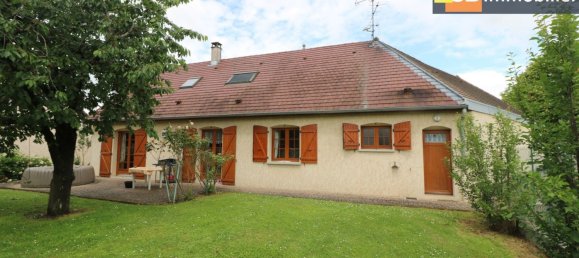 4 bedrooms House in Chaussin, France No. 190732 10