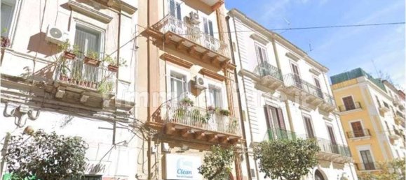 Apartamento de 1 dormitorio en Taranto, Italy No. 284647 7