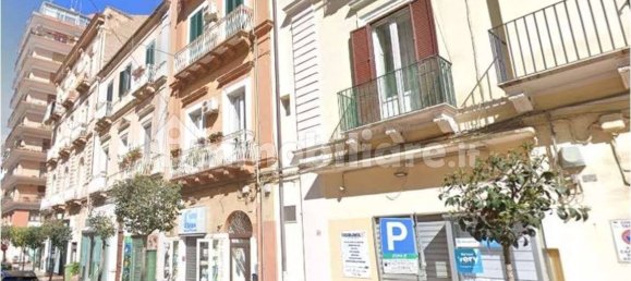 Apartamento de 1 dormitorio en Taranto, Italy No. 284647 4