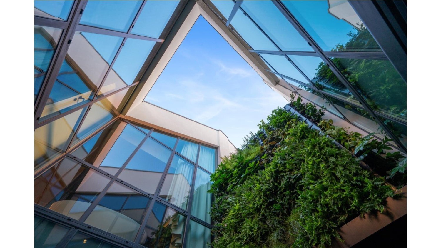 3 bedrooms Apartment in Lisbon, Portugal No. 115682