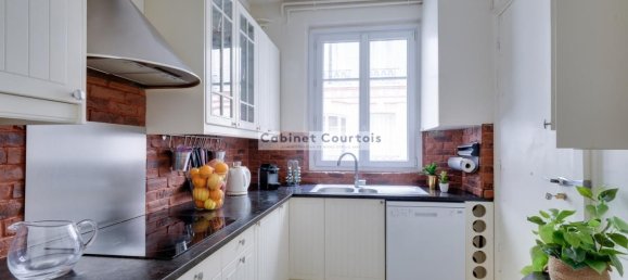 3 bedrooms Apartment in Paris, France No. 187385 8