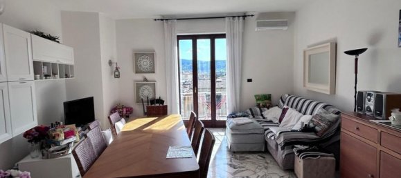 4 rooms Apartment in Scandicci, Italy No. 195392 2