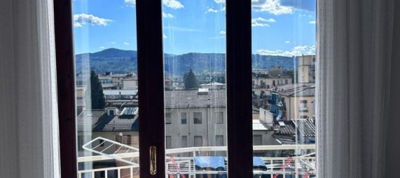 4 rooms Apartment in Scandicci, Italy No. 195392 3