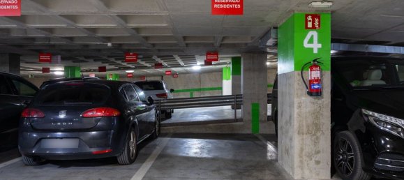 Garage in Madrid, Spain, Nr. 95443 2