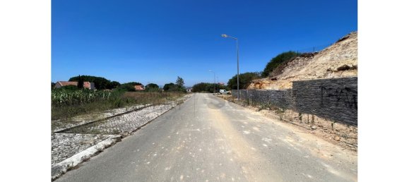 Земельный участок 1472м² в Алмада, Португалия № 109181 3