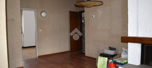 5-Zimmer Gebäude in Sondrio, Italy, Nr. 14651 20