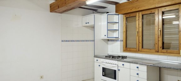 5 bedrooms House in La Rioja, Spain No. 153613 6