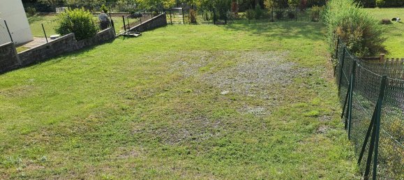  Land in Maron, France No. 86447 3