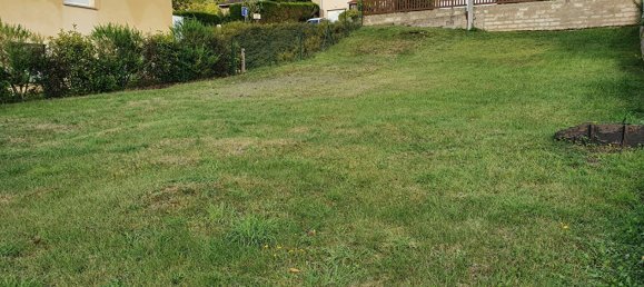  Land in Maron, France No. 86447 6