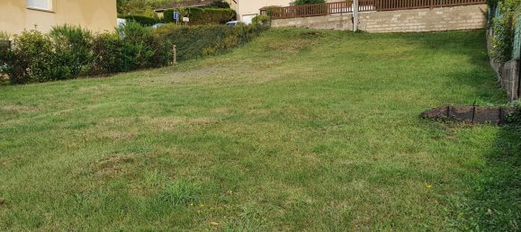  Land in Maron, France No. 86447 7