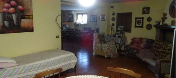 7-Zimmer Wohnung in Perugia, Italy, Nr. 44211 6