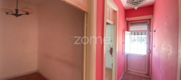 3 bedrooms House in Porto, Portugal No. 13668 8