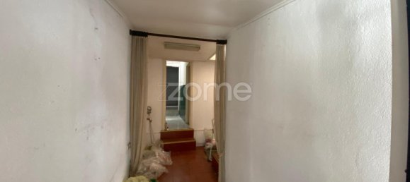 3 bedrooms House in Porto, Portugal No. 13668 15