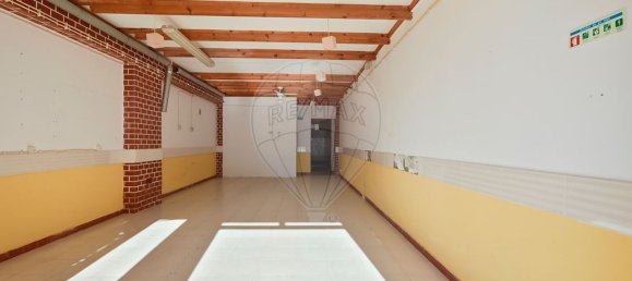 91m² Commercial property in Monte Gordo, Portugal No. 69743 4