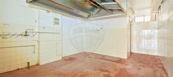 91m² Commercial property in Monte Gordo, Portugal No. 69743 5