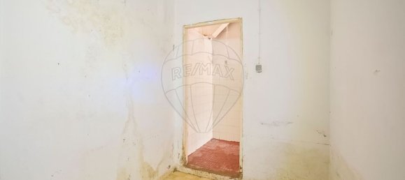 91m² Commercial property in Monte Gordo, Portugal No. 69743 6