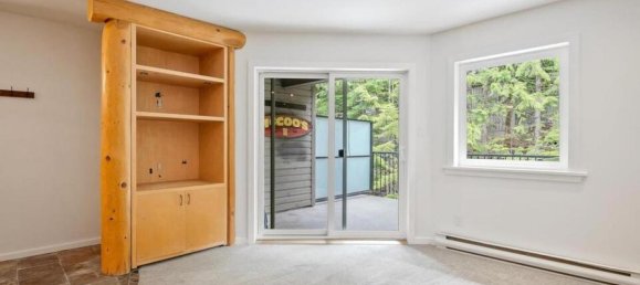 3 Schlafzimmer Haus in British Columbia, Canada, Nr. 1084 3