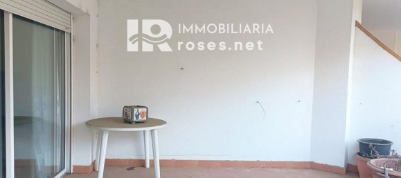 3 bedrooms Apartment in Llanca, Spain No. 179093 3