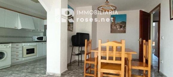 3 bedrooms Apartment in Llanca, Spain No. 179093 8