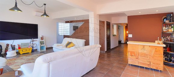 3 Schlafzimmer Haus in Oeiras, Portugal, Nr. 50754 15