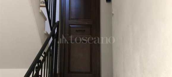 3 rooms Apartment in Palermo, Italy No. 51033 8