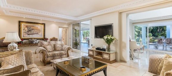 5 Schlafzimmer Haus in Estepona, Spain, Nr. 108987 9