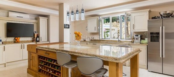 5 Schlafzimmer Haus in Estepona, Spain, Nr. 108987 15