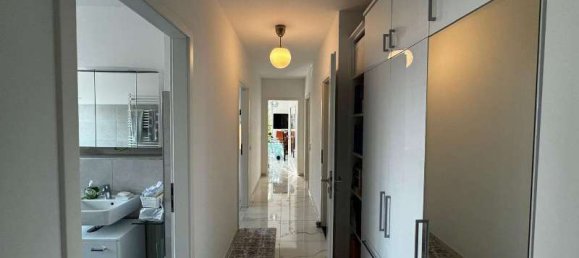 Apartamento de 2 dormitorios en Mitte, Germany No. 96997 2