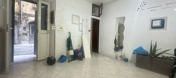 2-Zimmer Wohnung in Naples, Italy, Nr. 275900 7