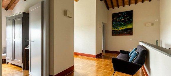 2 Schlafzimmer Wohnung in Cortona, Italy, Nr. 358708 22