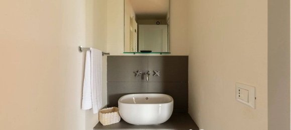 2 Schlafzimmer Wohnung in Cortona, Italy, Nr. 358708 24