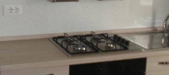 Квартира с 5 комнатами в Порденоне, Италия № 37023 12