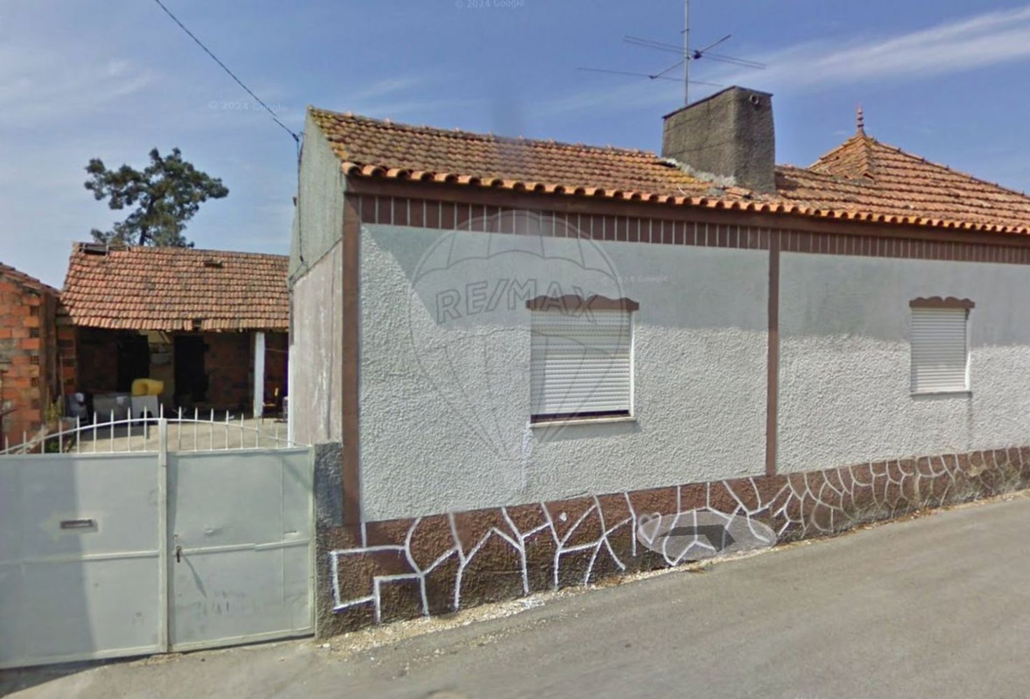 Casa de 3 dormitorios en Vilarinho do Bairro, Portugal No. 237937