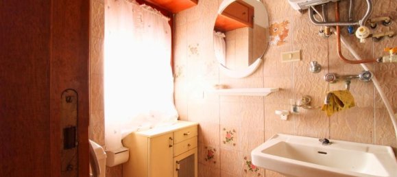 Casa de 8 habitaciónes en Montenero di Bisaccia, Italy No. 283399 13