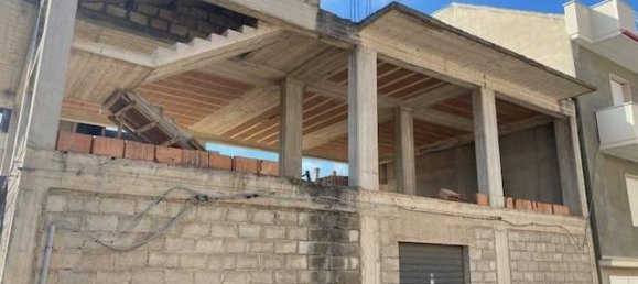 5-salle Appartement à San Nicandro Garganico, Italy No. 92427 8