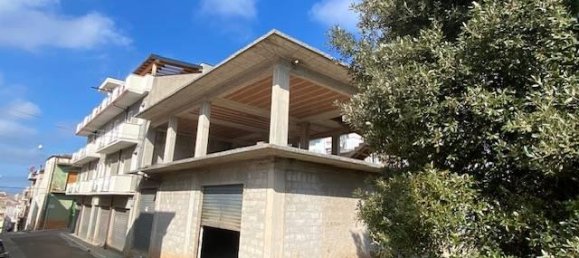 5-salle Appartement à San Nicandro Garganico, Italy No. 92427 16