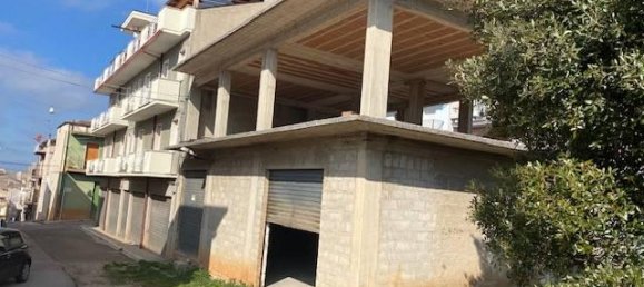 5-salle Appartement à San Nicandro Garganico, Italy No. 92427 17