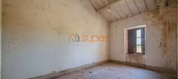 3 bedrooms House in Perugia, Italy No. 303005 7