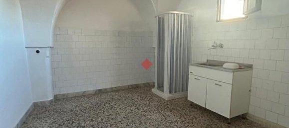 Casa de 3 divisões em Grottaglie, Italy N.º 238310 6