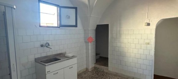 Casa de 3 divisões em Grottaglie, Italy N.º 238310 7