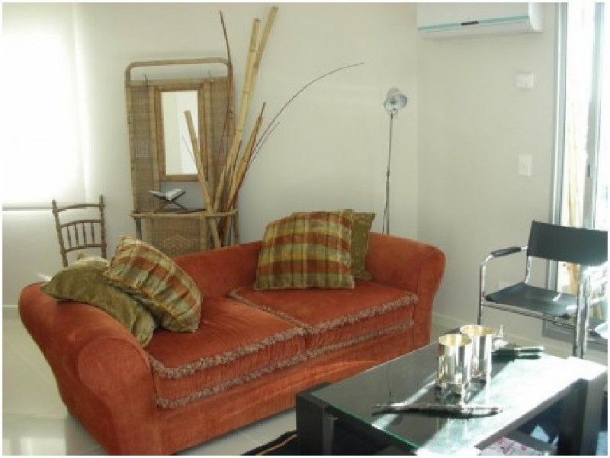 Квартира с 2 спальнями в Мальдонадо, Уругвай № 603