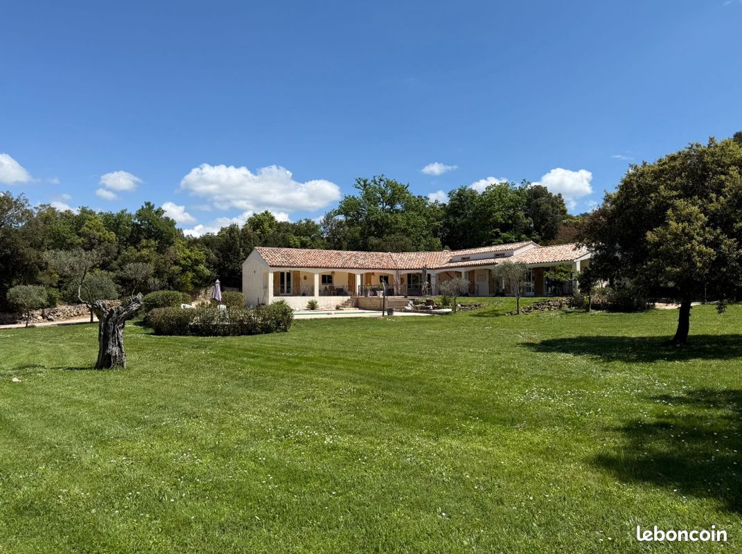 4 bedrooms Villa in Neoules, France No. 321936