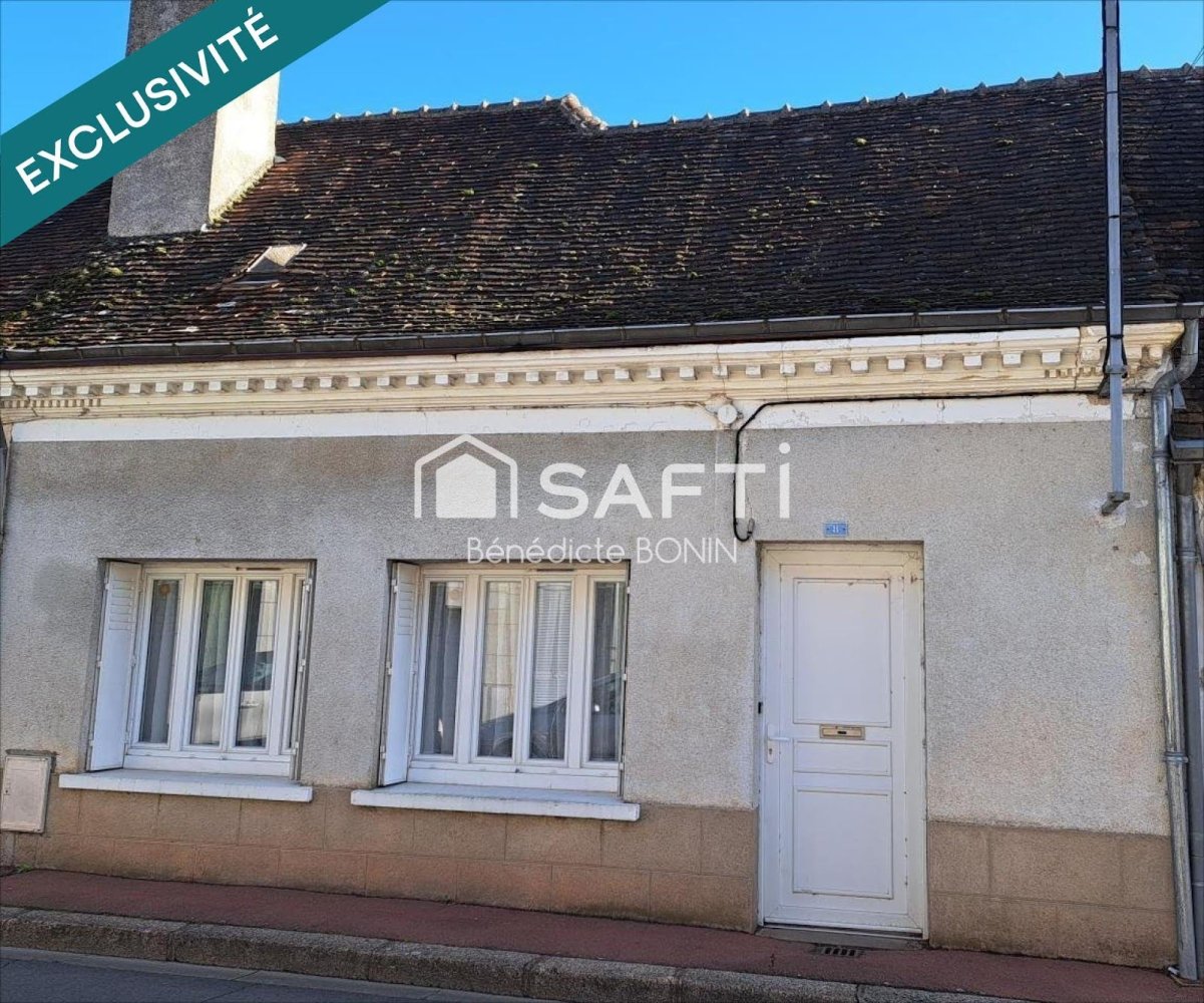 2 bedrooms House in Montoire-sur-le-Loir, France No. 245972