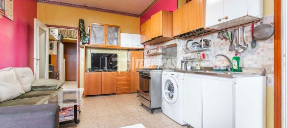 Apartamento de 2 dormitorios en Garbagnate Milanese, Italy No. 360496 6