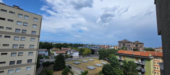 4 bedrooms Apartment in Garbagnate Milanese, Italy No. 364941 11