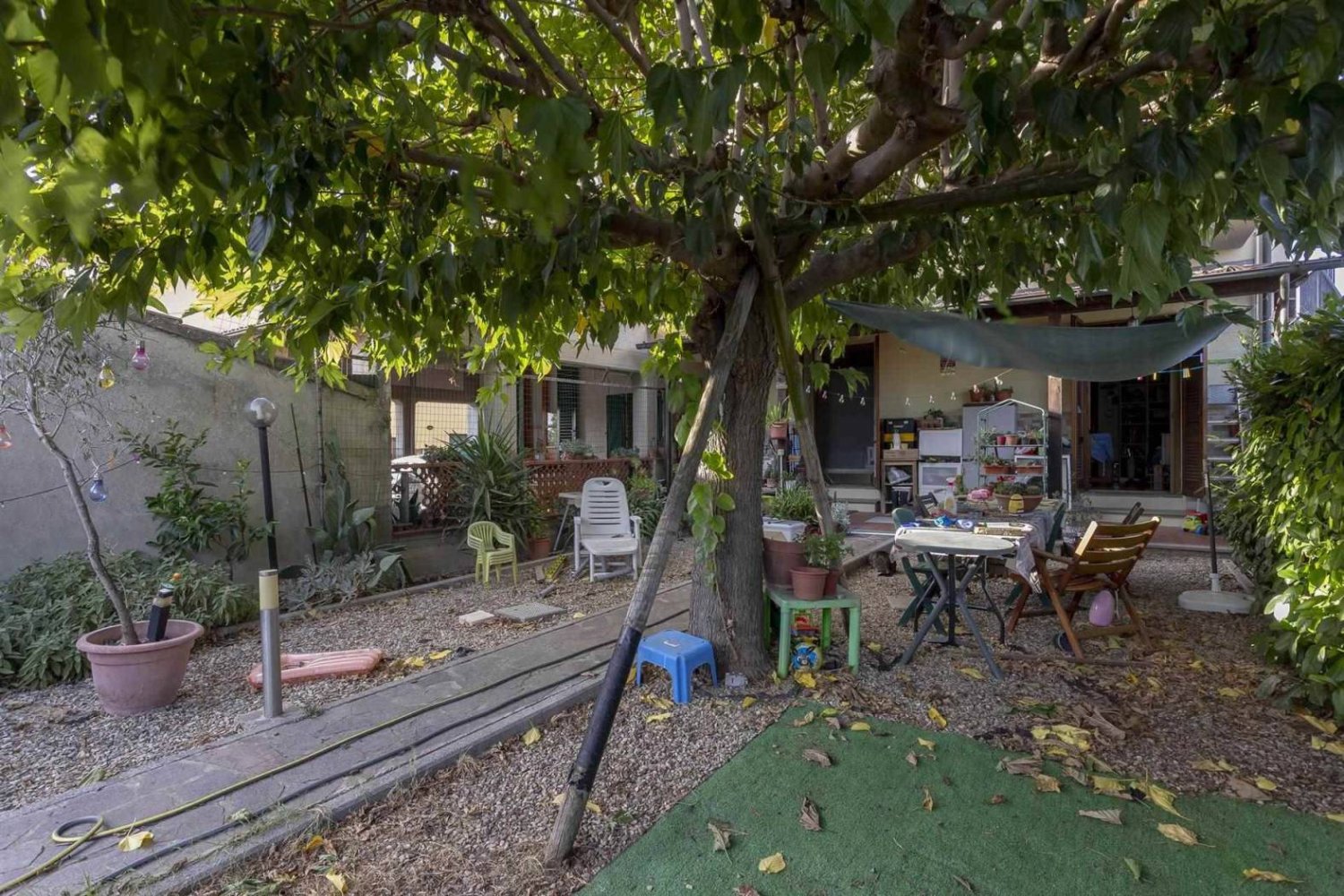 2 bedrooms Apartment in Signa, Italy No. 328798