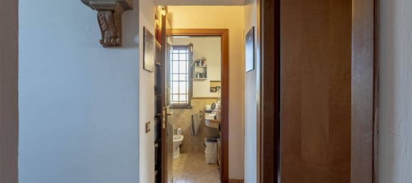 2 bedrooms Apartment in Signa, Italy No. 328798 15