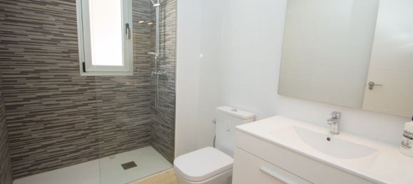 Apartamento T2 em Alicante, Spain N.º 121779 33